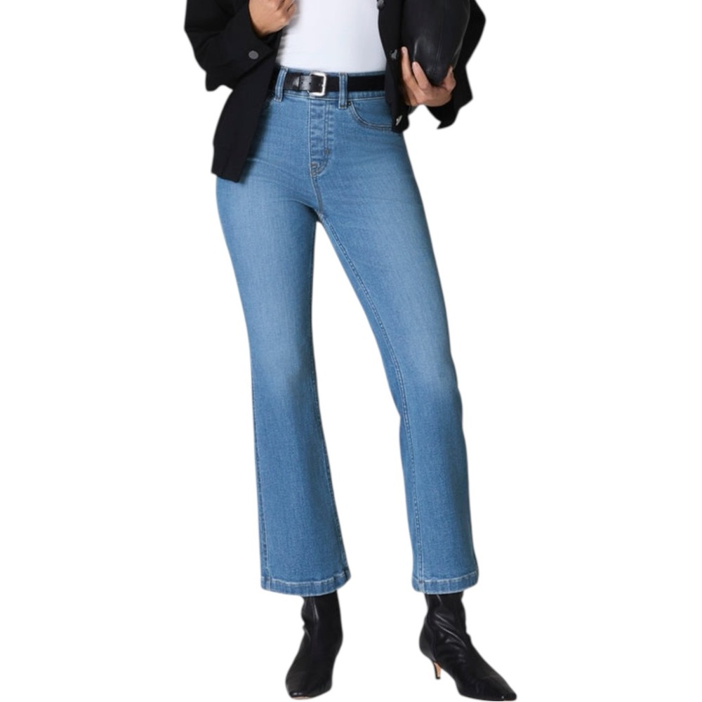 NWT SPANX shape EveryWear Kick Flare Jeans size Small in Stonewashed Blue